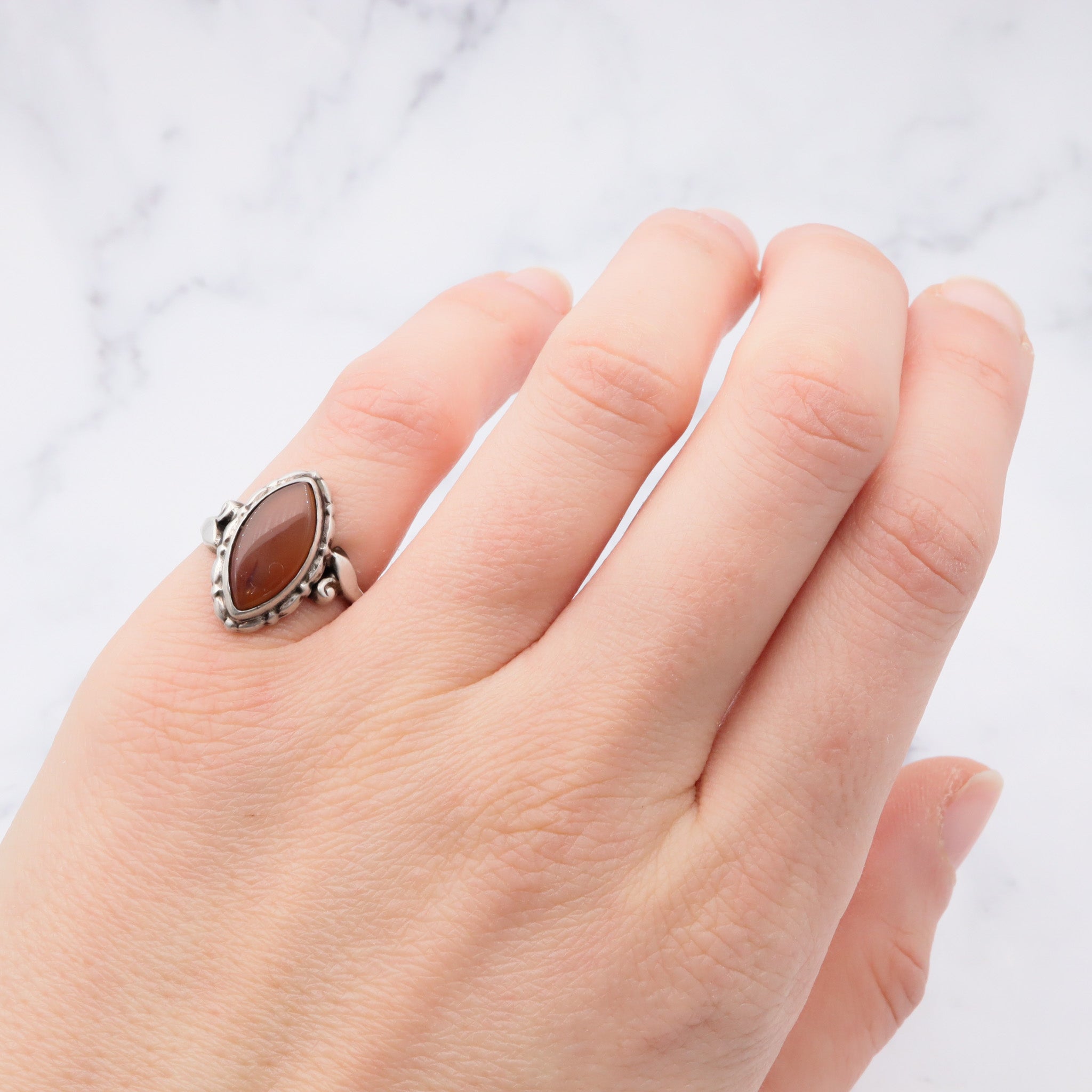 Antique Art Deco Uncas sterling & carnelian agate ring, sz 5.25